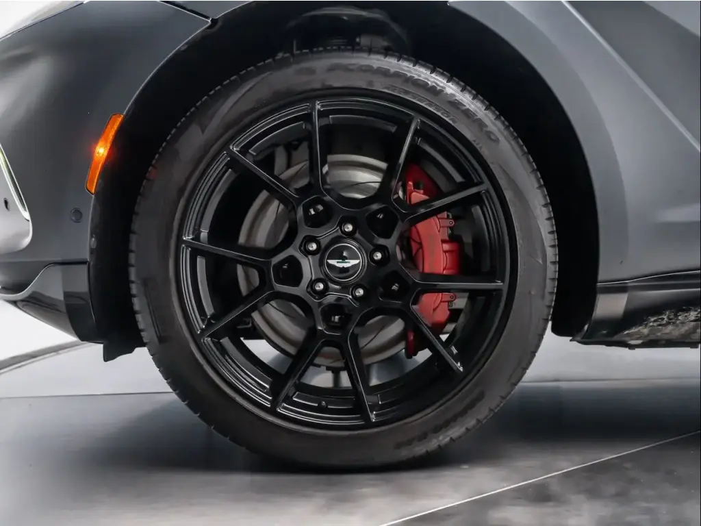 2021 DBX SUV thumbnail vehicle image 3