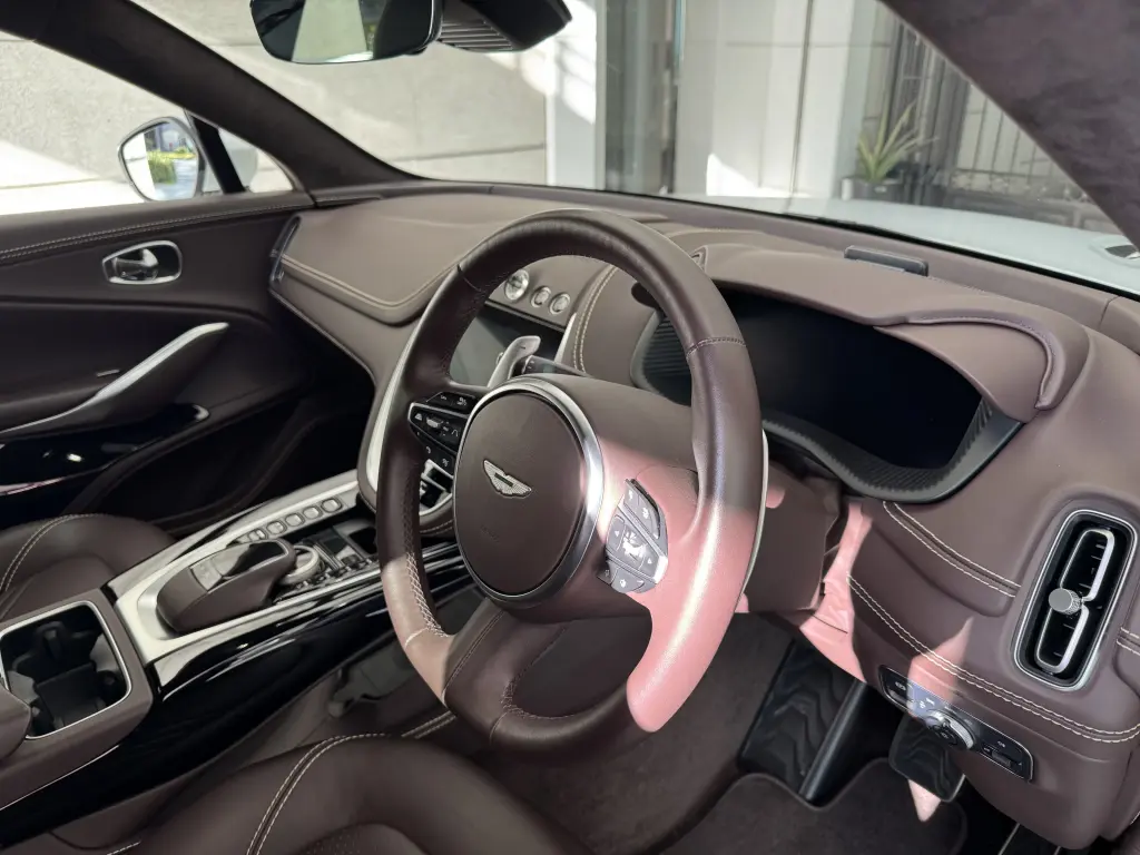 2022 DBX SUV thumbnail vehicle image 2