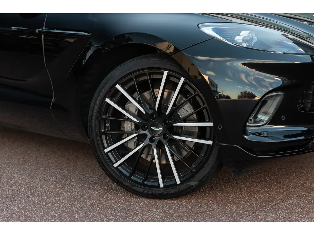2022 DBX SUV thumbnail vehicle image 3