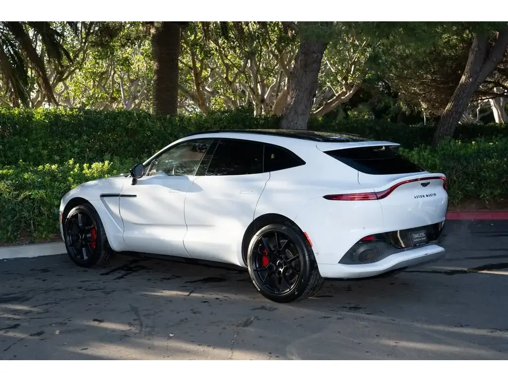2022 DBX SUV thumbnail vehicle image 1