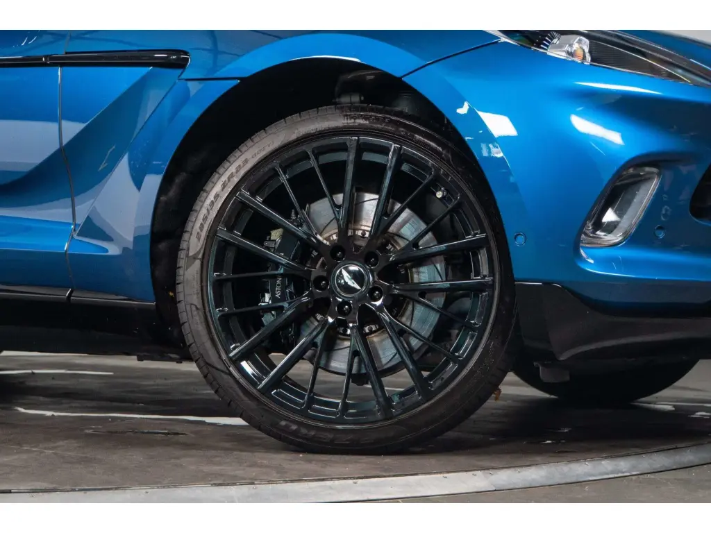 2023 DBX SUV thumbnail vehicle image 3