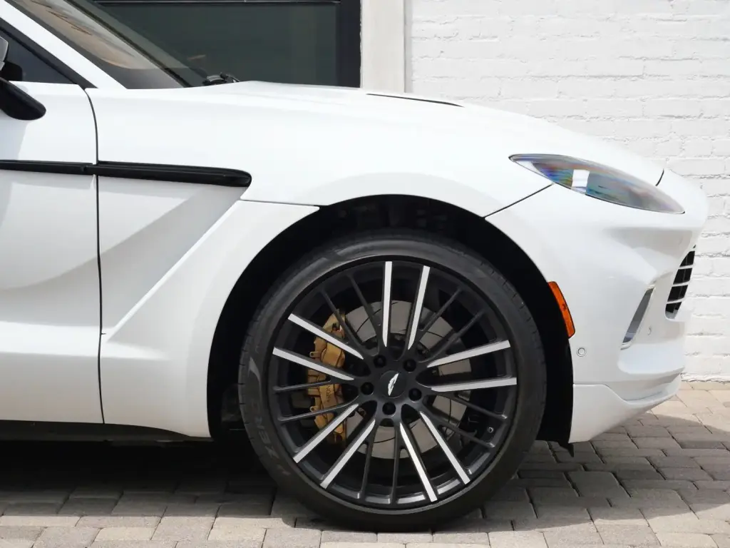 2023 DBX SUV thumbnail vehicle image 3