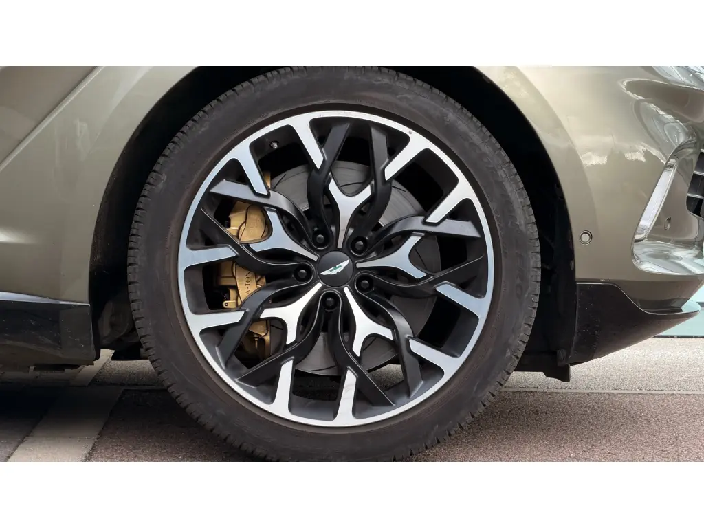 2024 DBX SUV thumbnail vehicle image 3