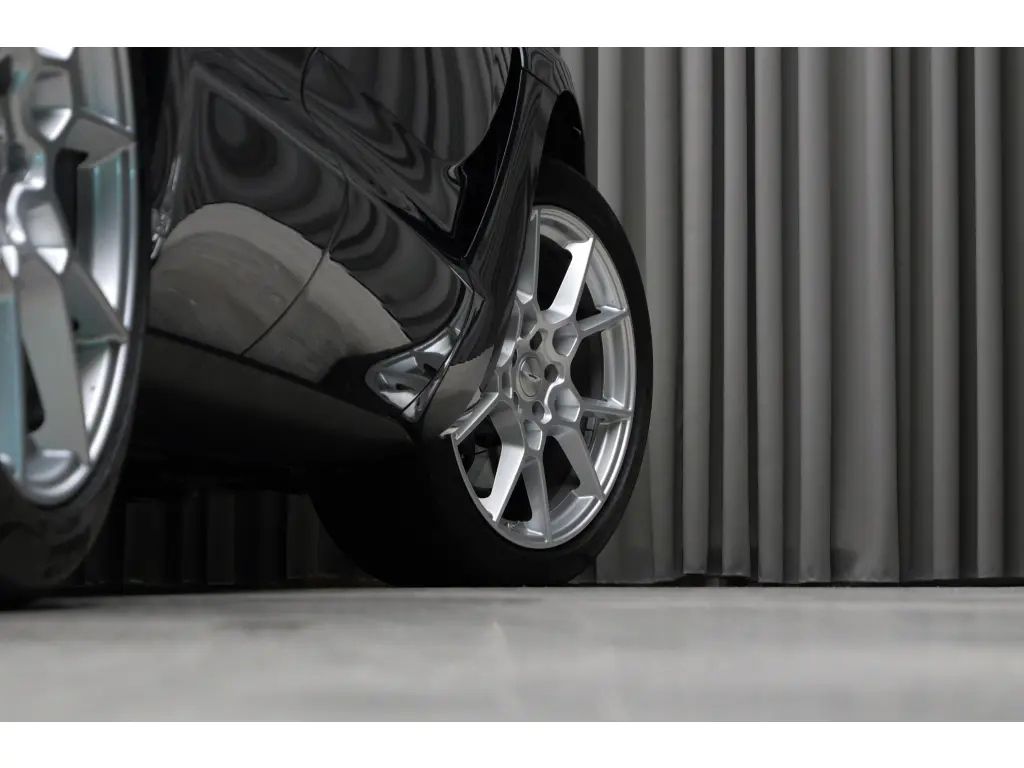 2024 DBX SUV thumbnail vehicle image 3