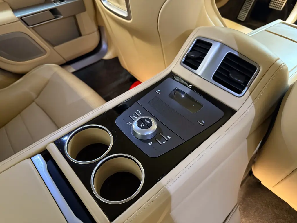 Aston Martin Rapide S 5.9 - 2013 - Joinsteer - #40