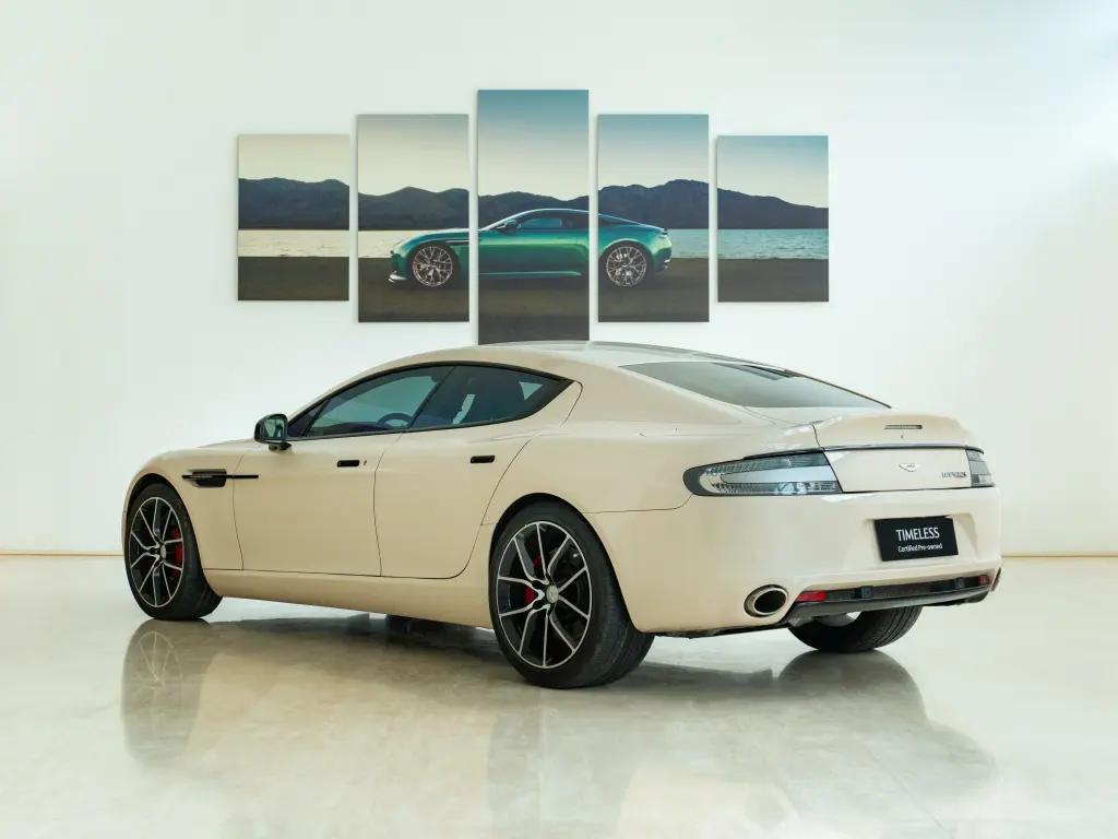 2014 Rapide S thumbnail vehicle image 1
