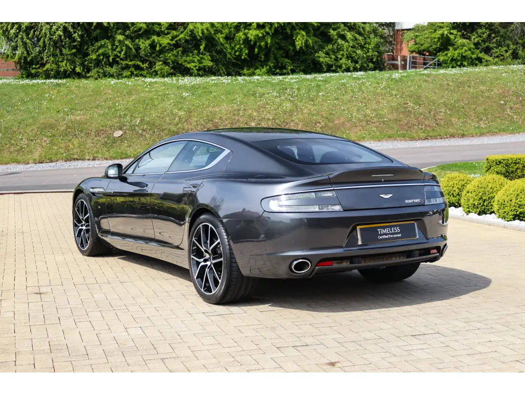 2016 Rapide S thumbnail vehicle image 1