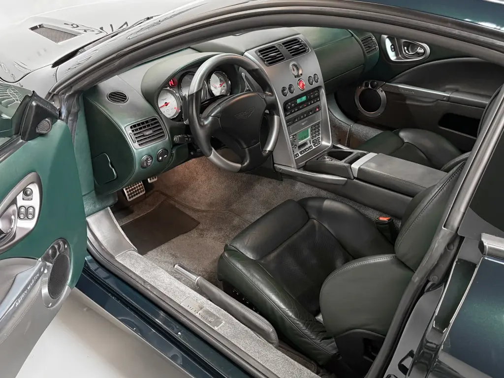 2003 V12 Vanquish thumbnail vehicle image 2