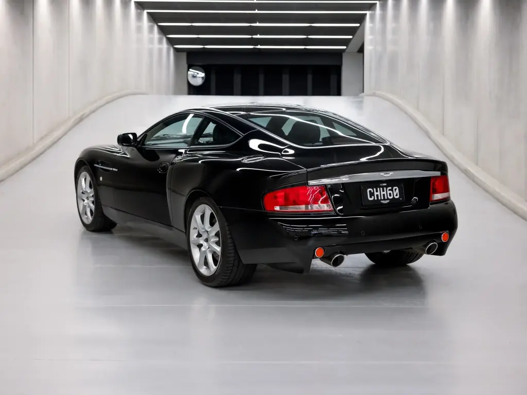 2004 V12 Vanquish thumbnail vehicle image 1
