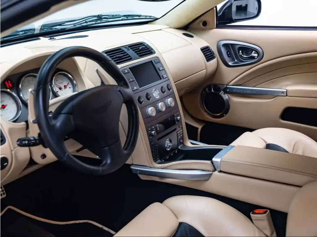 2006 V12 Vanquish thumbnail vehicle image 2