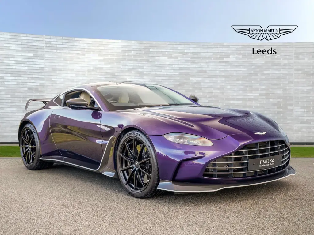 2023 V12 Vantage Coupe main vehicle image