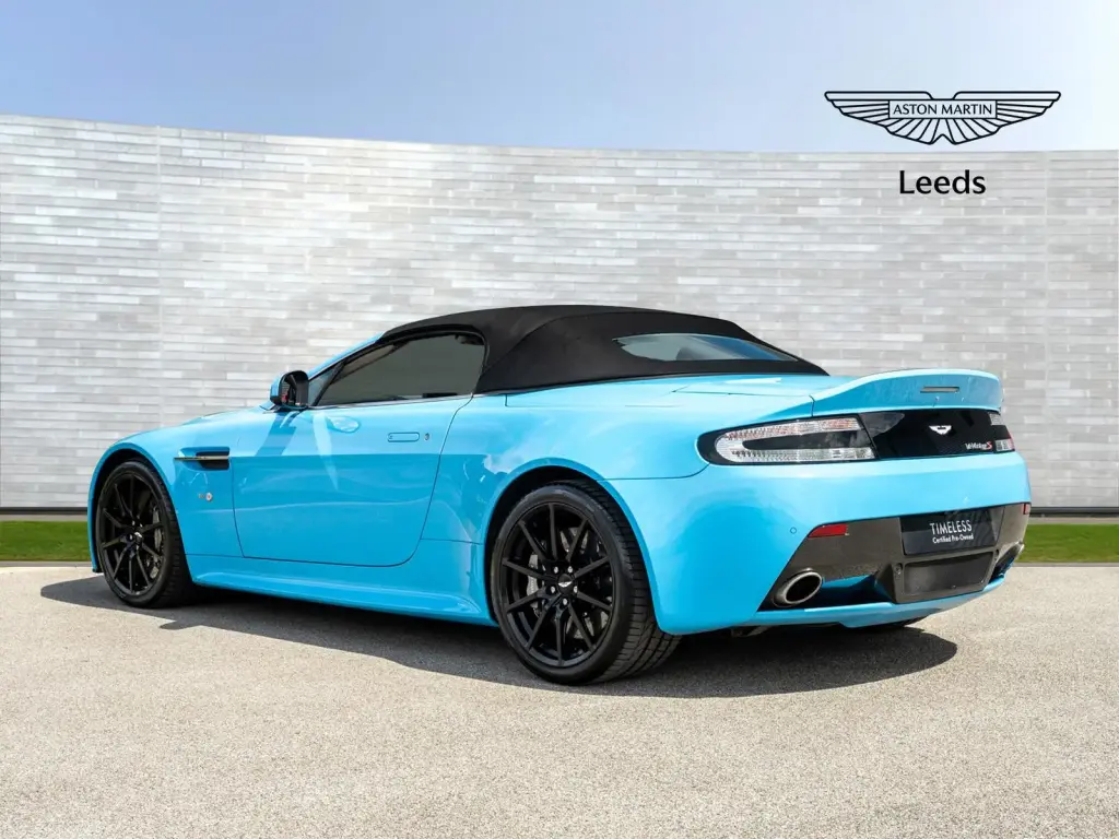 2016 V12 Vantage S Roadster thumbnail vehicle image 1