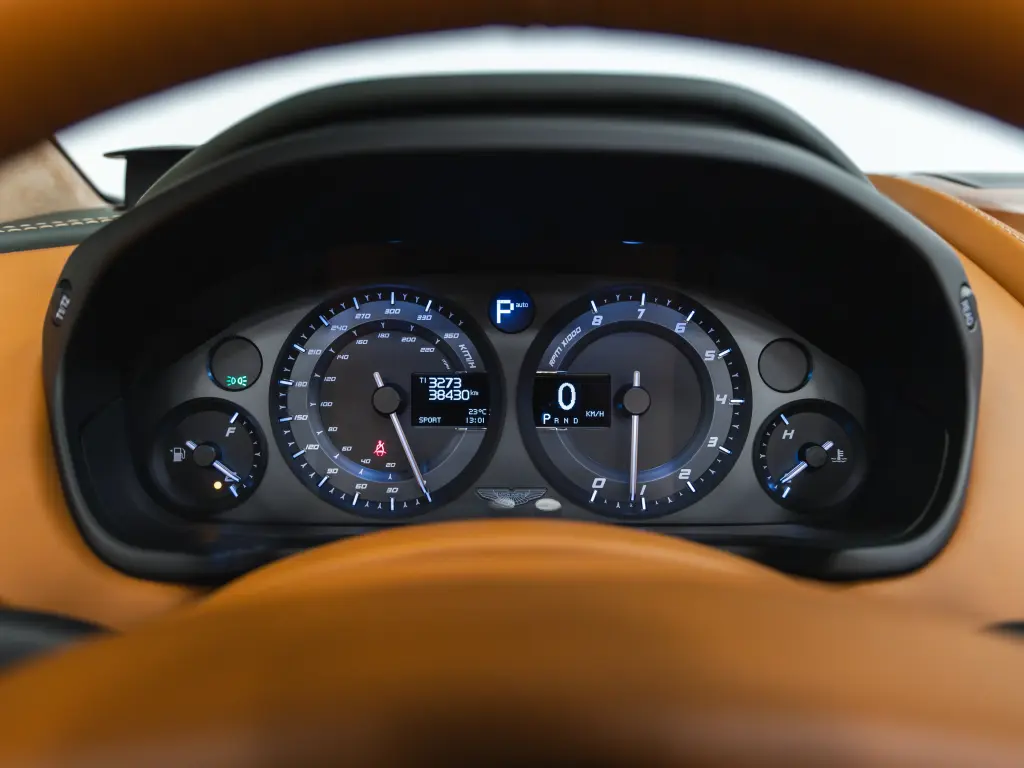 Aston Martin Vanquish II Vanquish Volante 5.9 -  - Joinsteer - #5