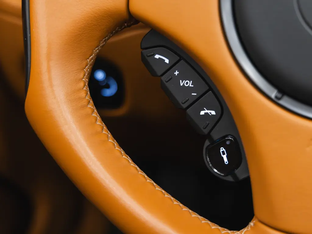 Aston Martin Vanquish II Vanquish Volante 5.9 - 2016 - Joinsteer - #29