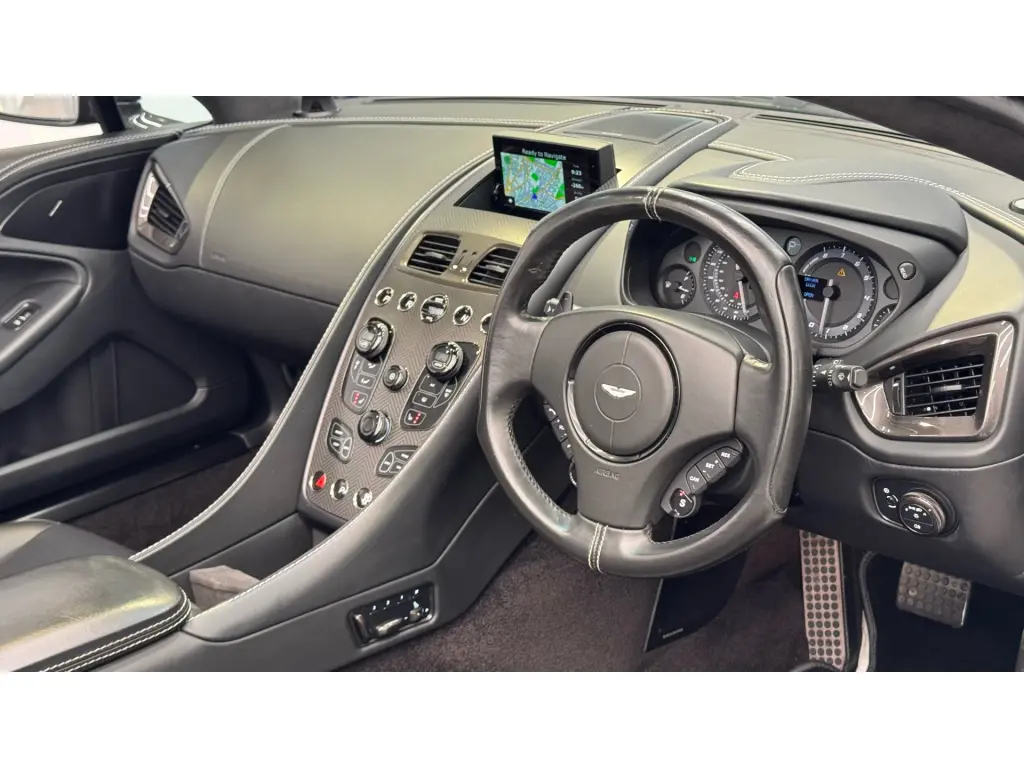 2016 Vanquish Carbon Edition Volante thumbnail vehicle image 2