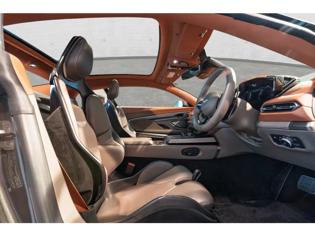 2025 Vanquish Coupe thumbnail vehicle image 2
