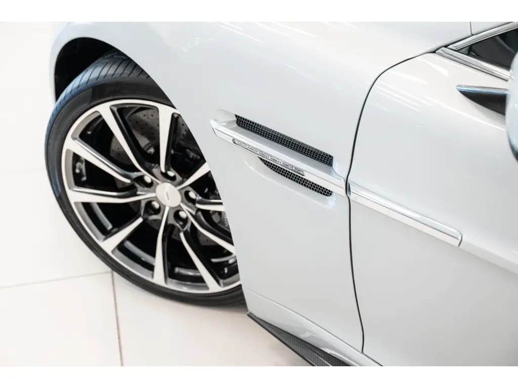 2012 Vanquish S Coupe thumbnail vehicle image 3