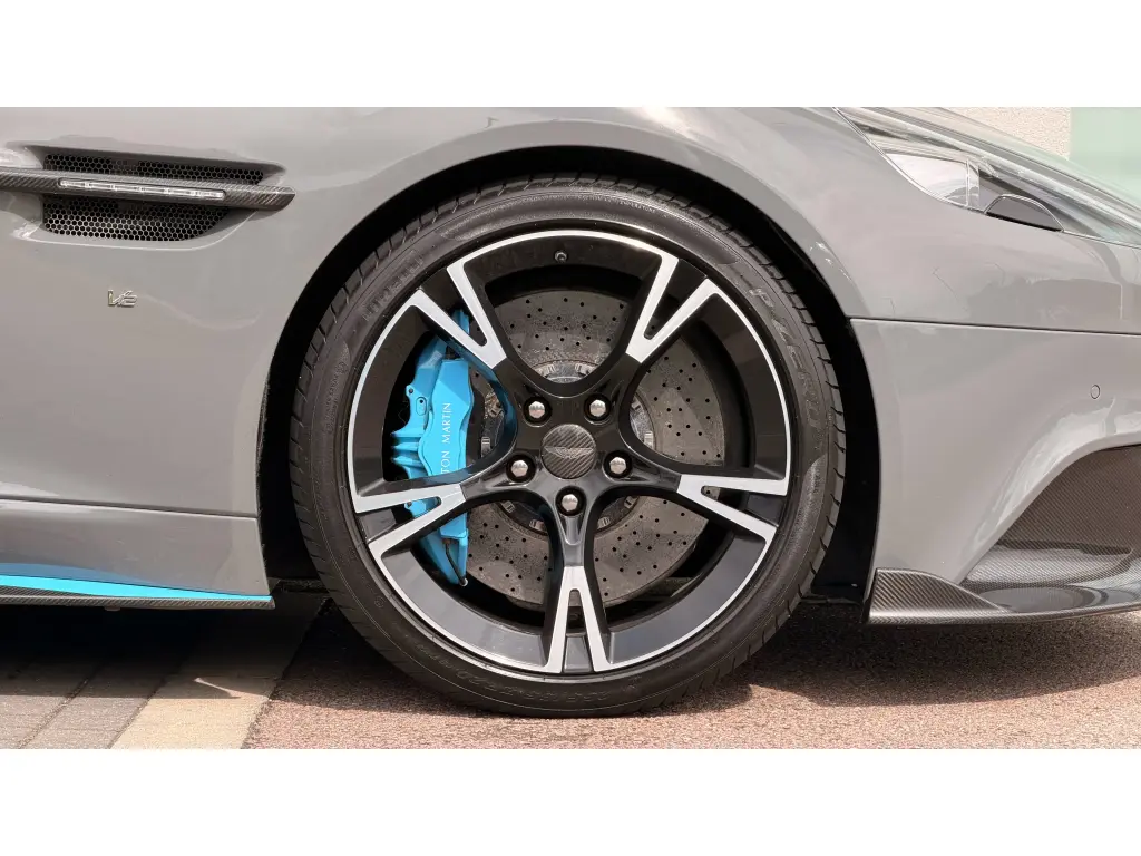 2017 Vanquish S Coupe thumbnail vehicle image 3