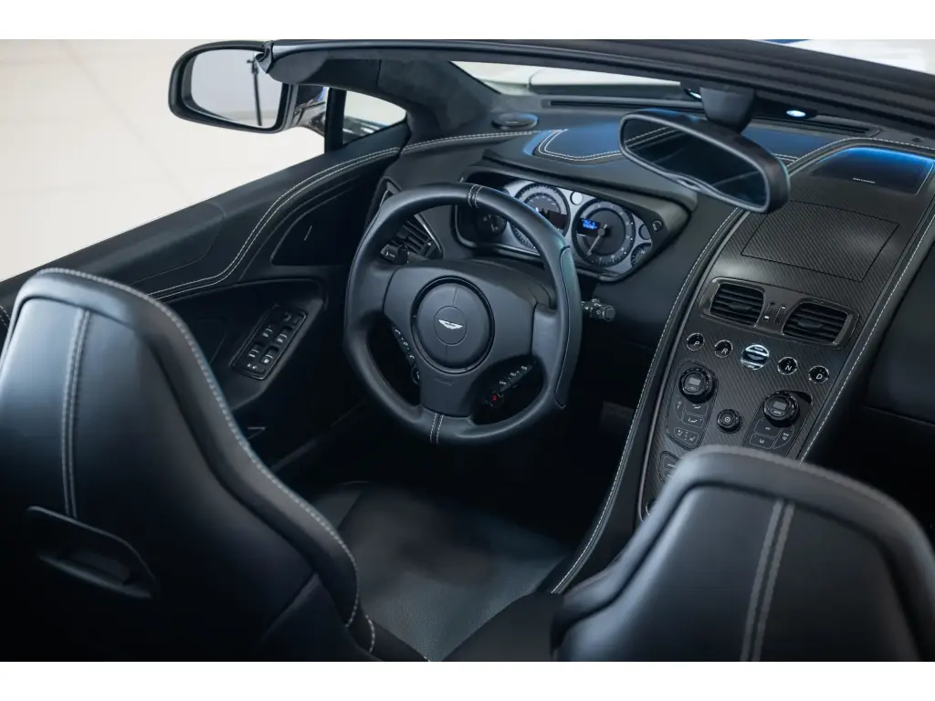 2014 Vanquish Volante thumbnail vehicle image 2