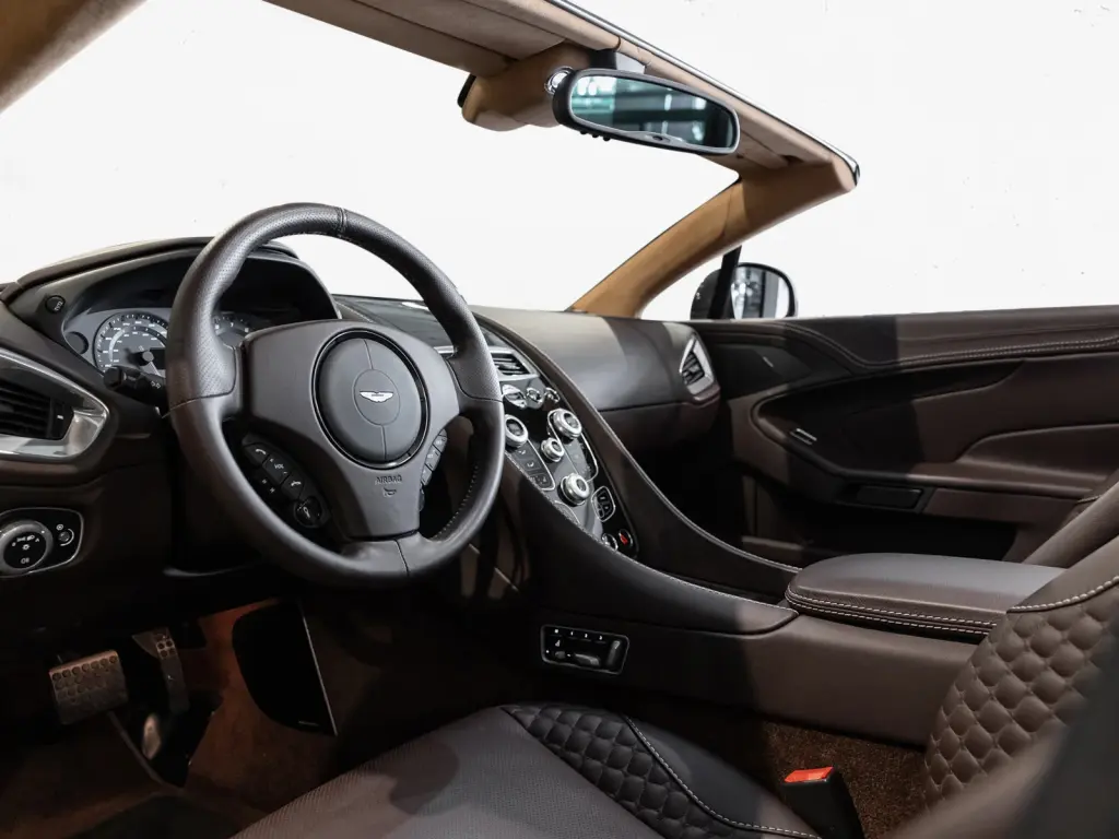 Aston Martin Vanquish II Vanquish Volante 5.9 -  - Joinsteer - #2