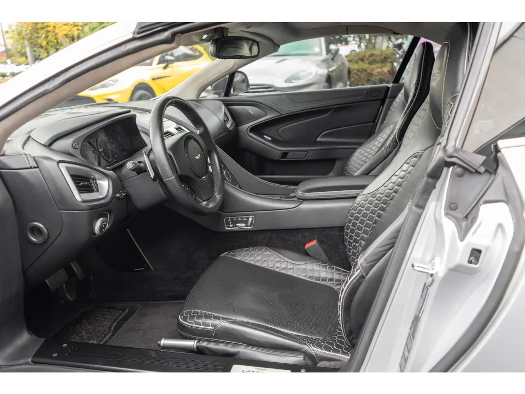 2016 Vanquish Volante thumbnail vehicle image 2