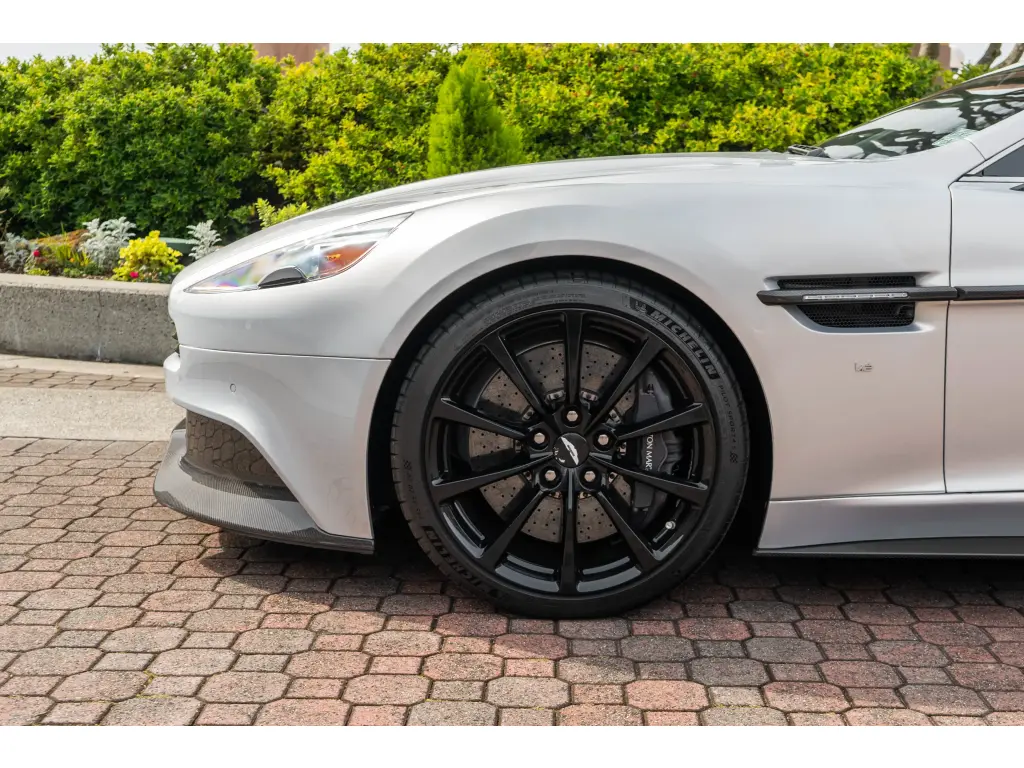 2016 Vanquish Volante thumbnail vehicle image 3