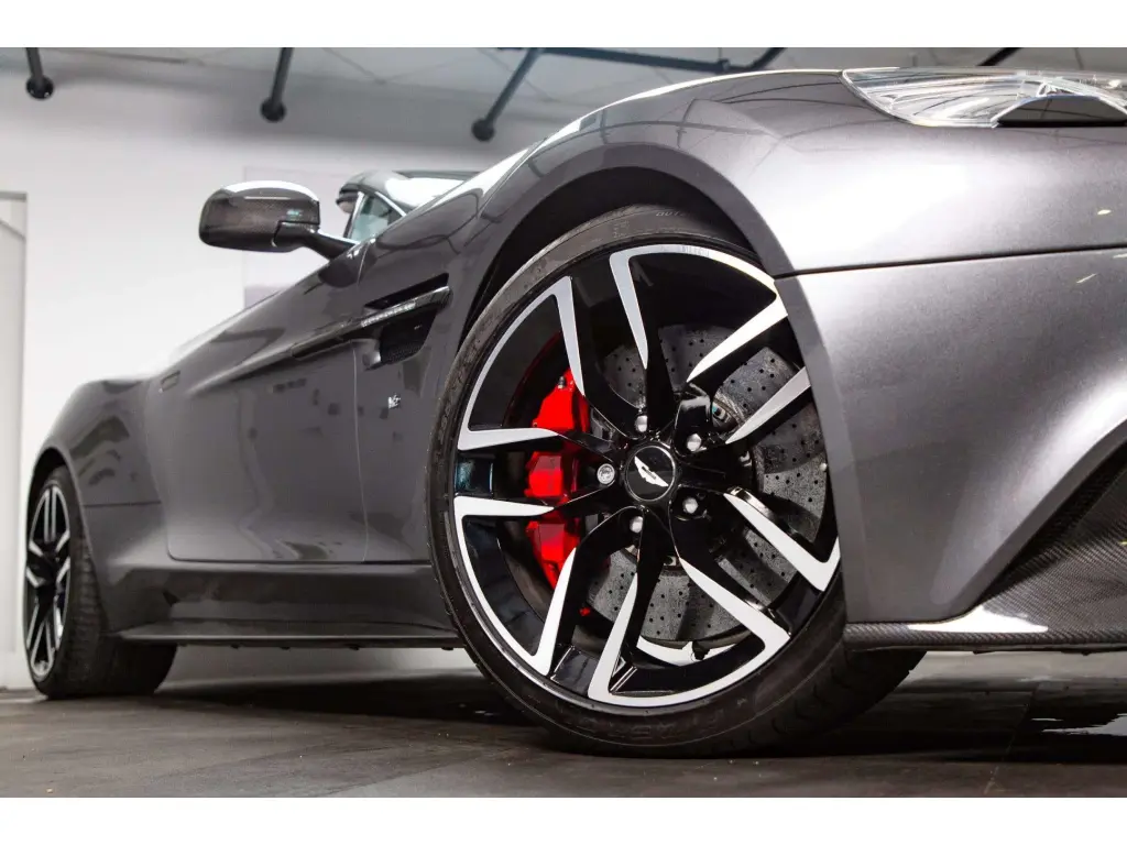 2017 Vanquish Volante thumbnail vehicle image 3