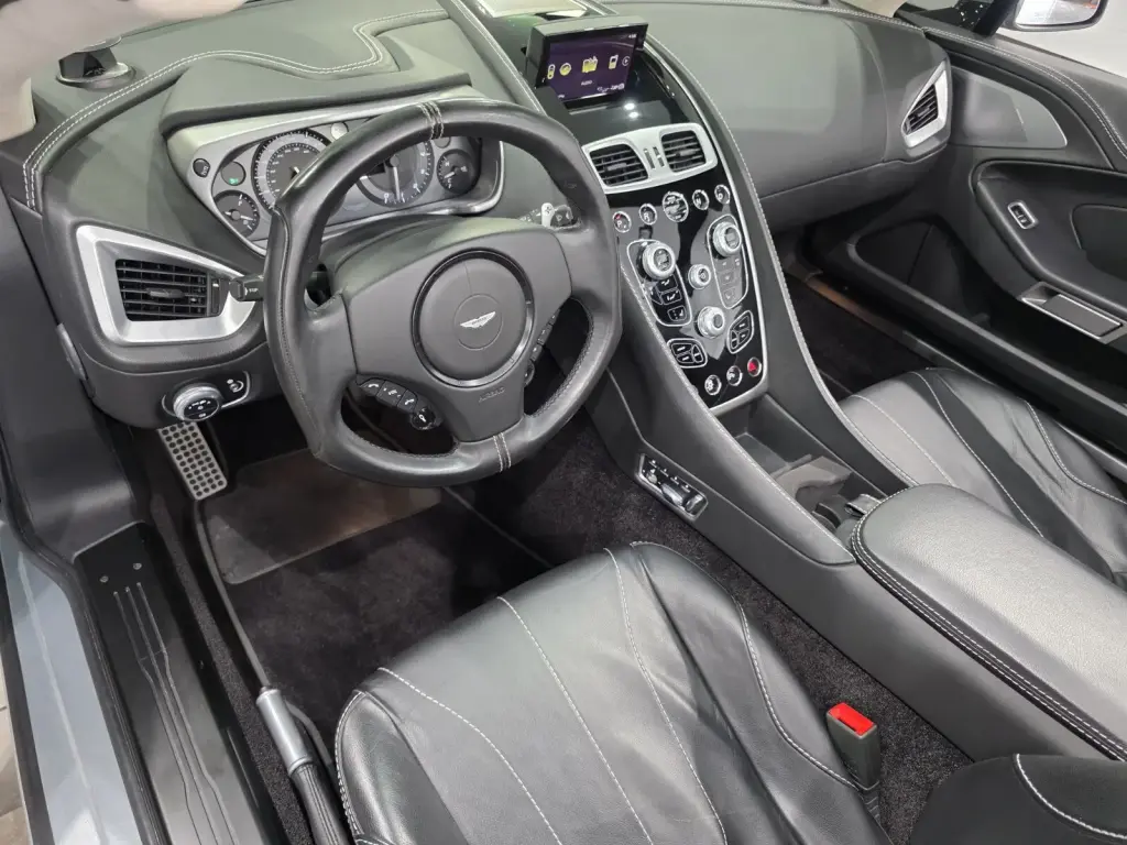 2017 Vanquish Volante thumbnail vehicle image 2