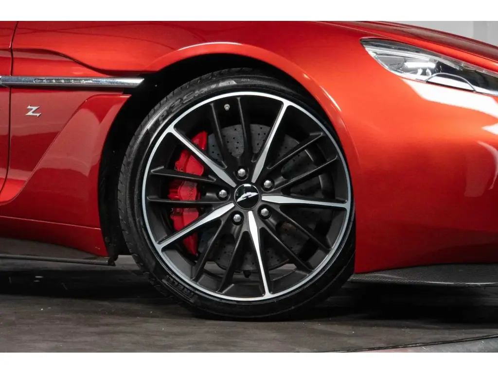 2018 Vanquish Zagato Coupe thumbnail vehicle image 3