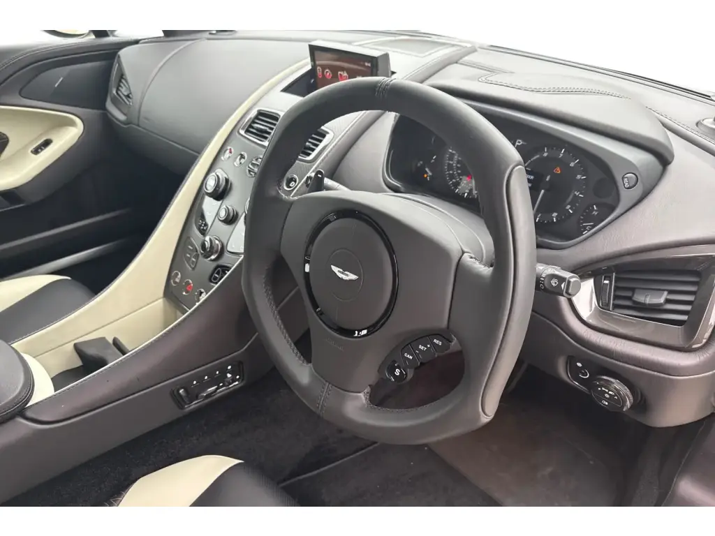 2019 Vanquish Zagato Shooting Brake thumbnail vehicle image 2