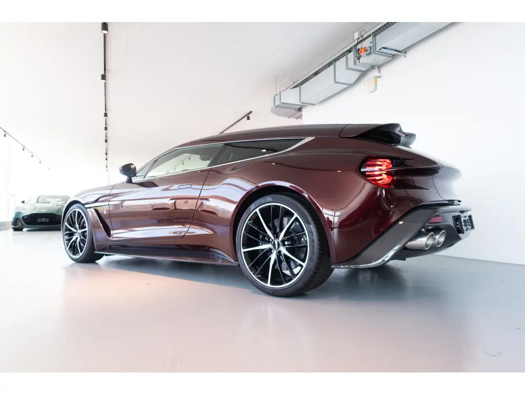 2019 Vanquish Zagato Shooting Brake thumbnail vehicle image 1