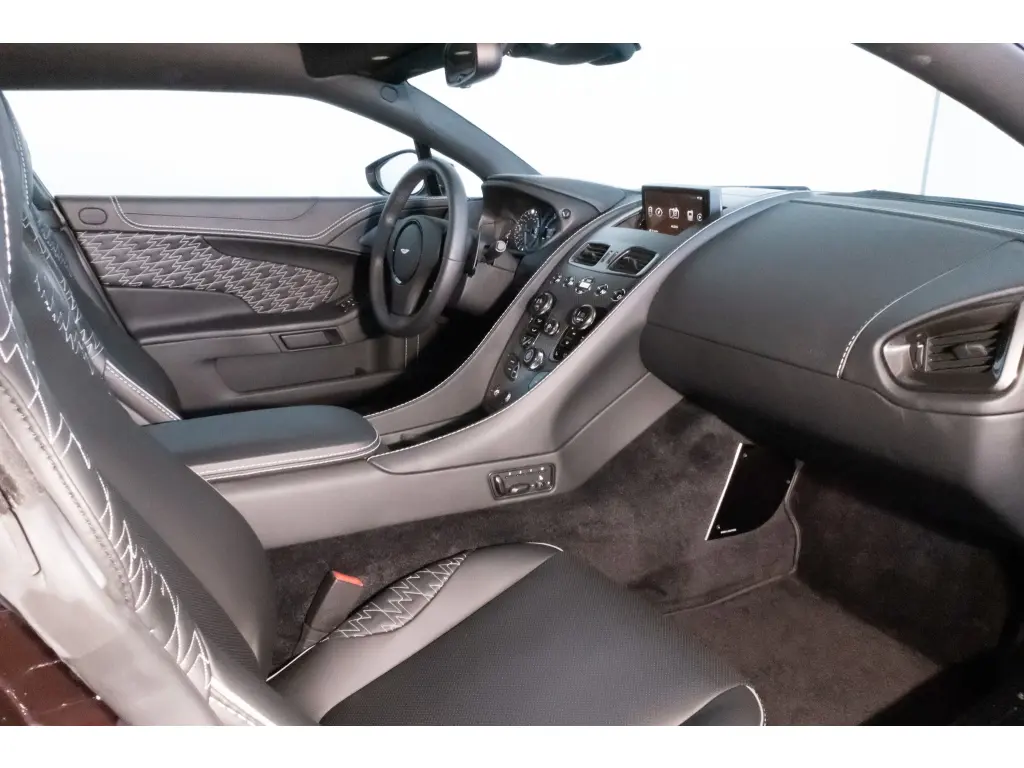 2019 Vanquish Zagato Shooting Brake thumbnail vehicle image 2