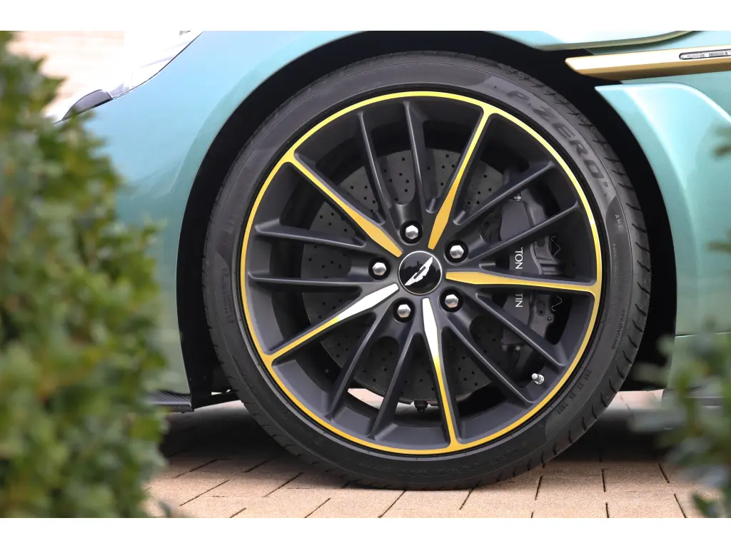 2018 Vanquish Zagato Speedster thumbnail vehicle image 3