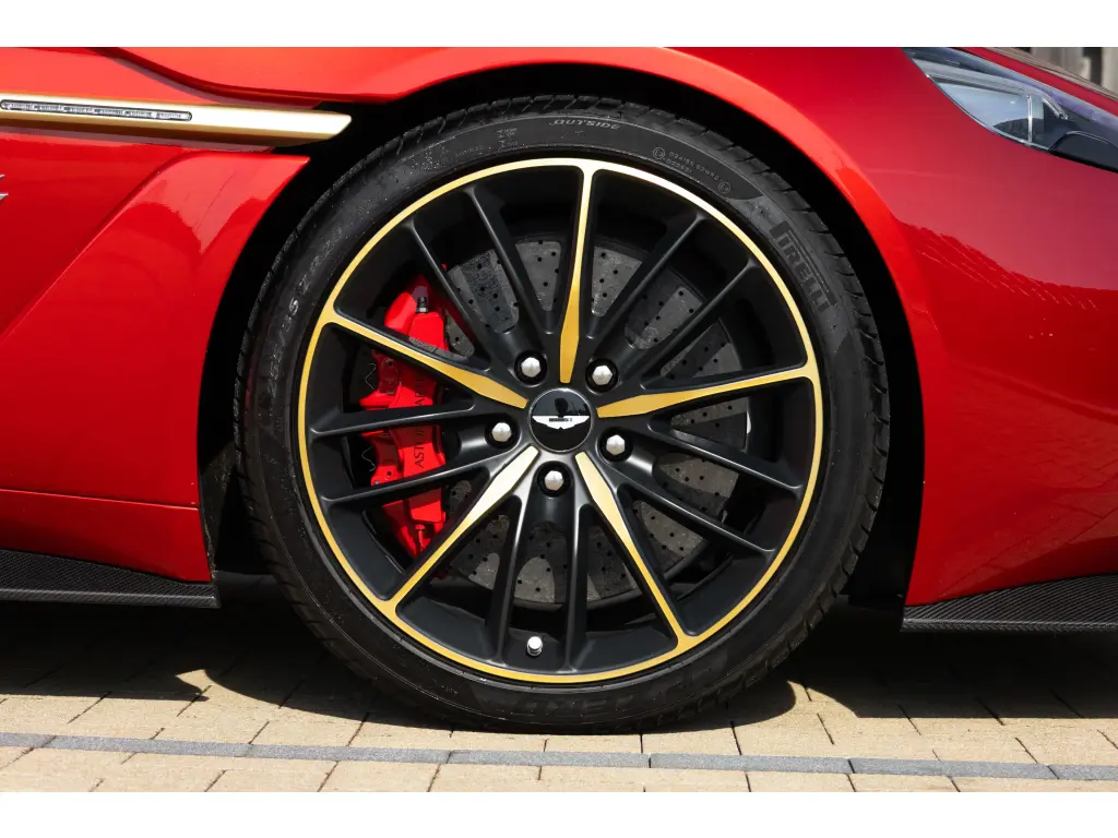 2018 Vanquish Zagato Volante thumbnail vehicle image 3