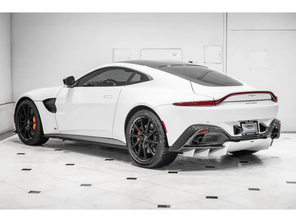 2019 Vantage Coupe thumbnail vehicle image 1