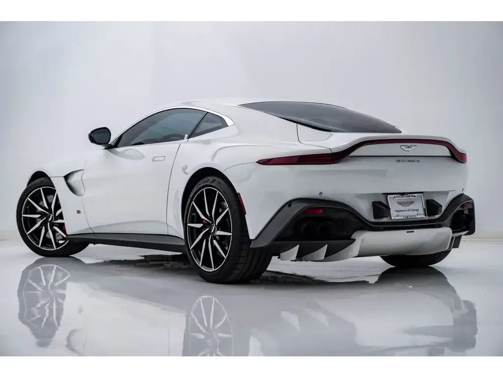 2019 Vantage Coupe thumbnail vehicle image 1