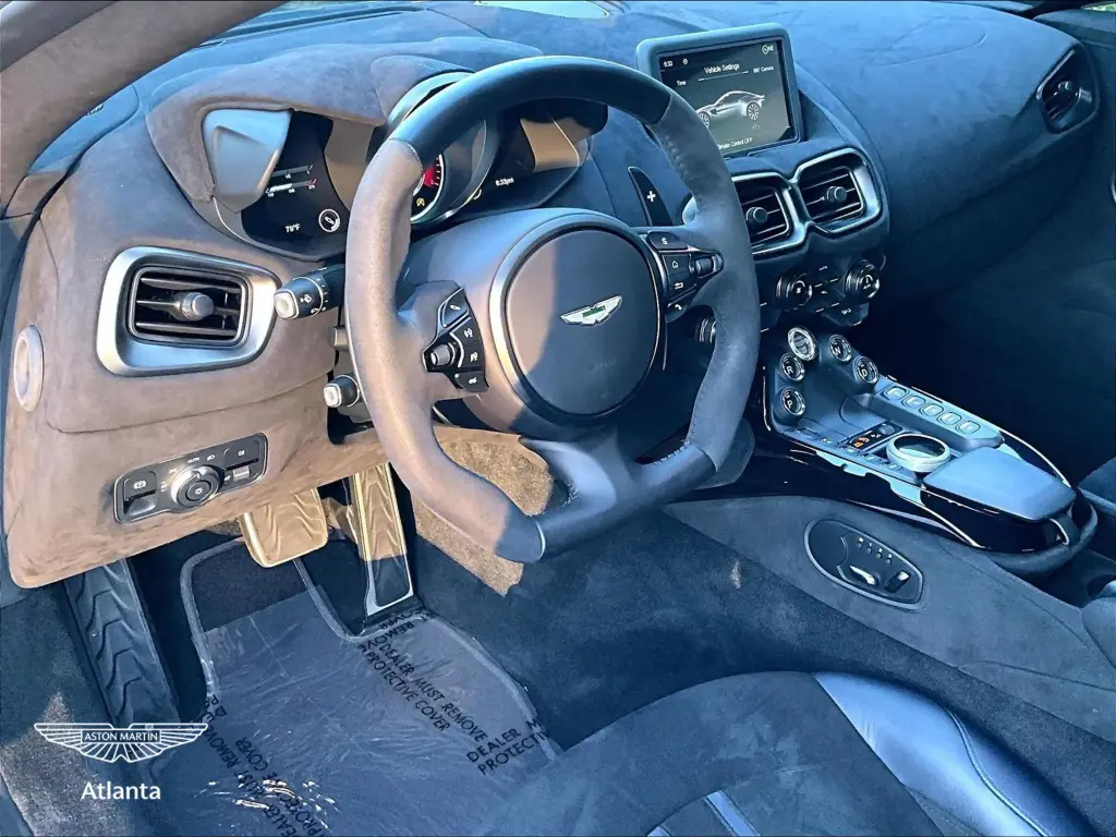 2020 Vantage Coupe thumbnail vehicle image 2