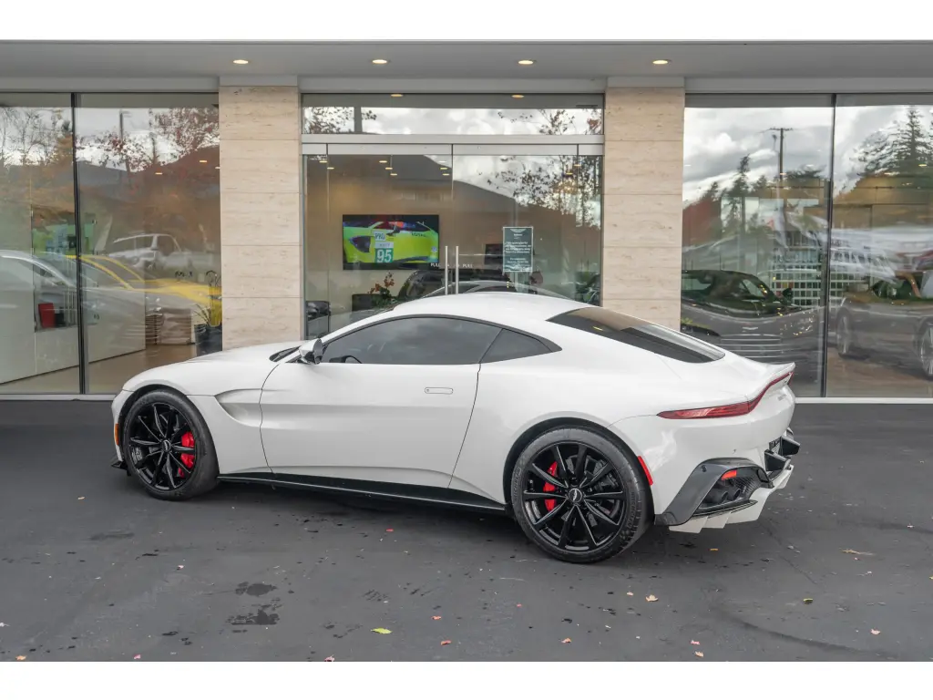 2020 Vantage Coupe thumbnail vehicle image 1