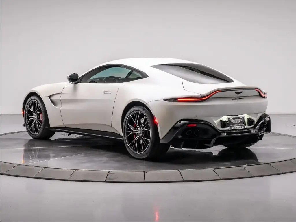 2021 Vantage Coupe thumbnail vehicle image 1