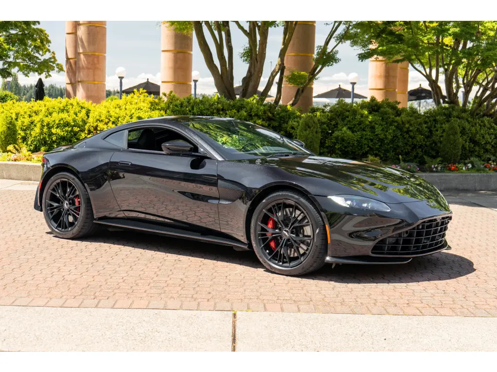 2021 Vantage Coupe main vehicle image