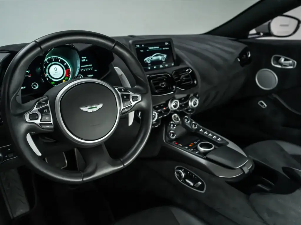 2021 Vantage Coupe thumbnail vehicle image 2