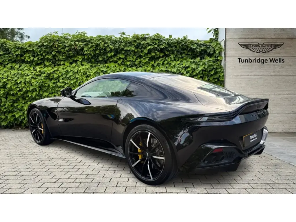 2022 Vantage Coupe thumbnail vehicle image 1