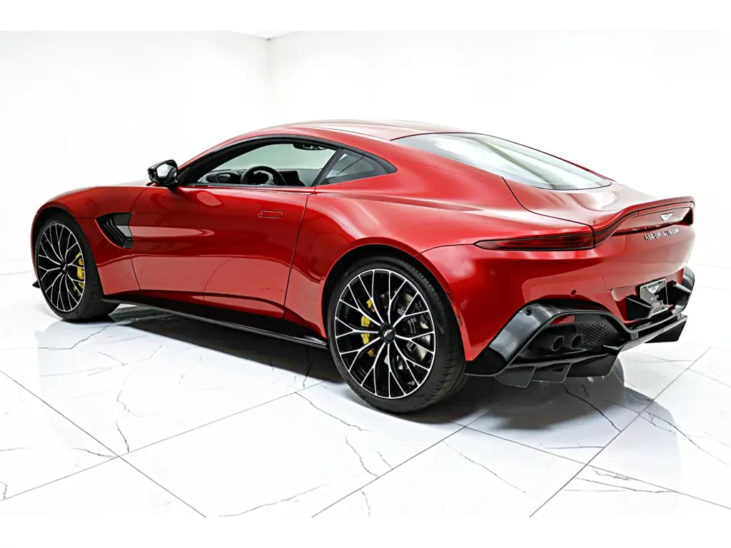2023 Vantage Coupe thumbnail vehicle image 1