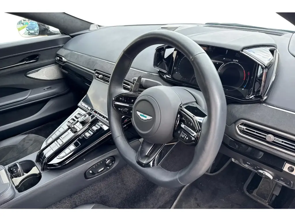 2025 Vantage Coupe thumbnail vehicle image 2