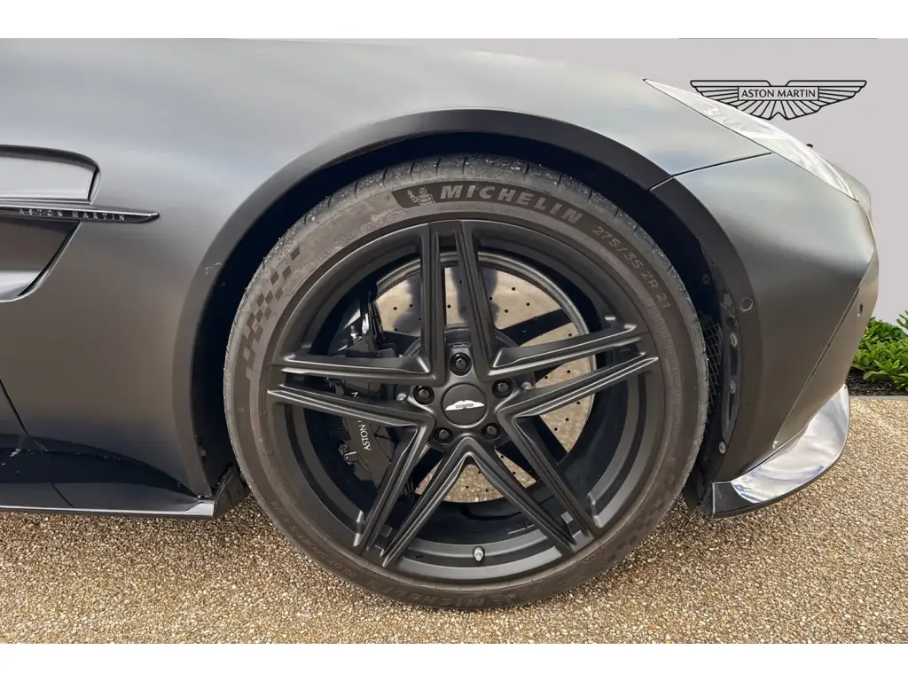 2025 Vantage Coupe thumbnail vehicle image 3