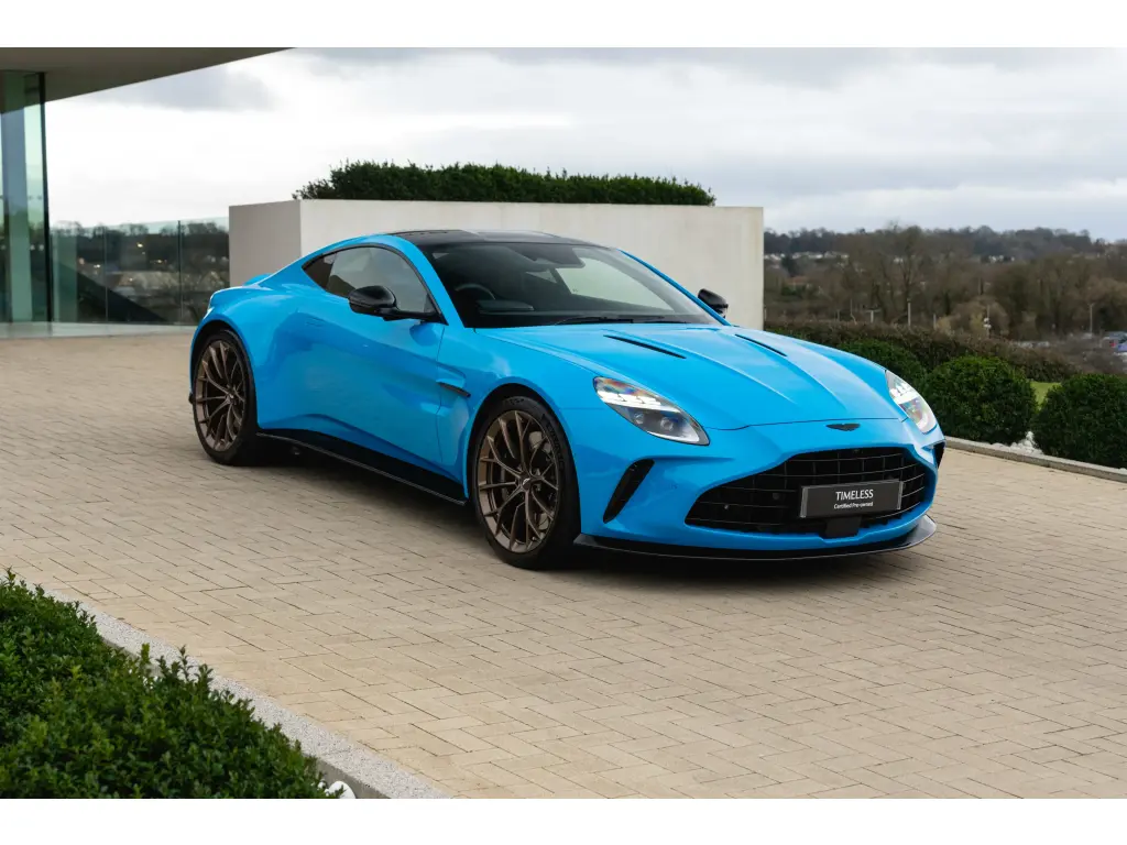 2025 Vantage Coupe main vehicle image