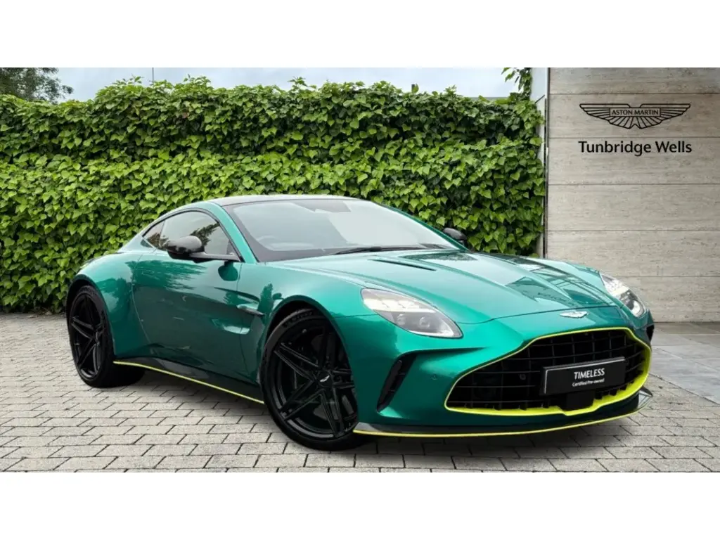 2025 Vantage Coupe main vehicle image
