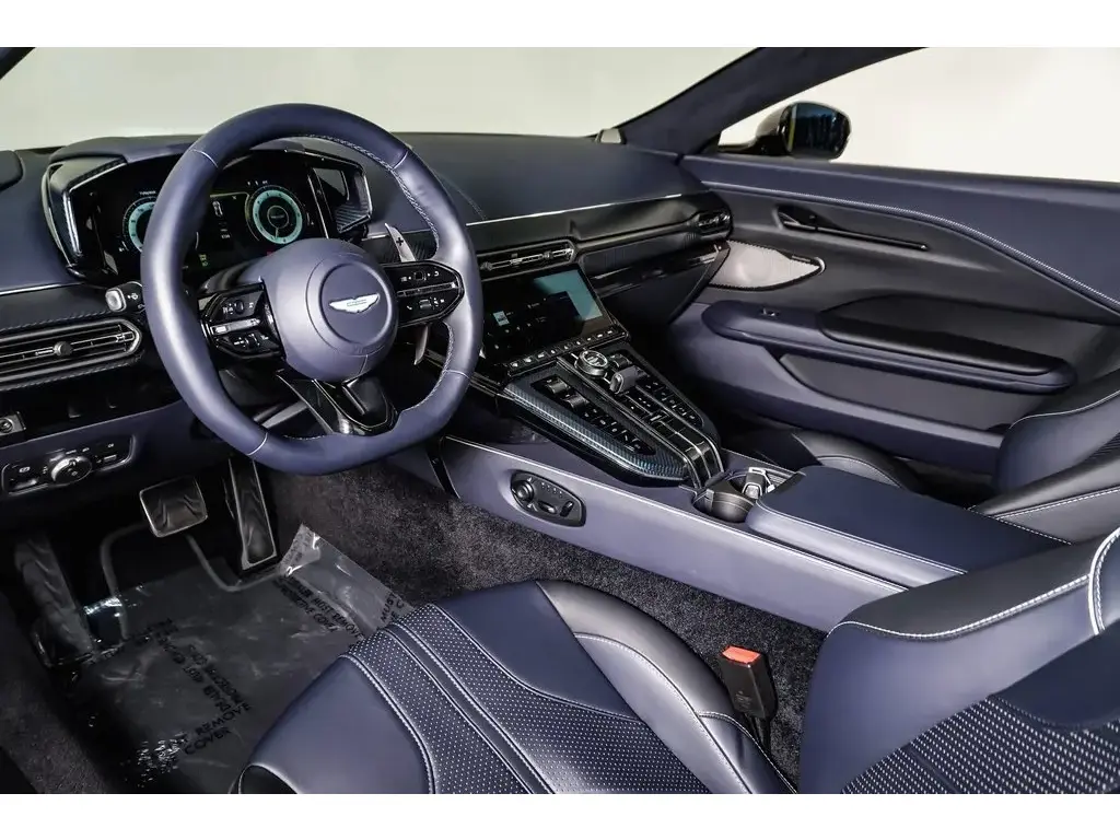 2025 Vantage Coupe thumbnail vehicle image 2