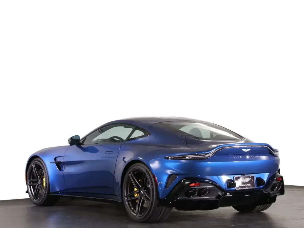 2025 Vantage Coupe thumbnail vehicle image 1