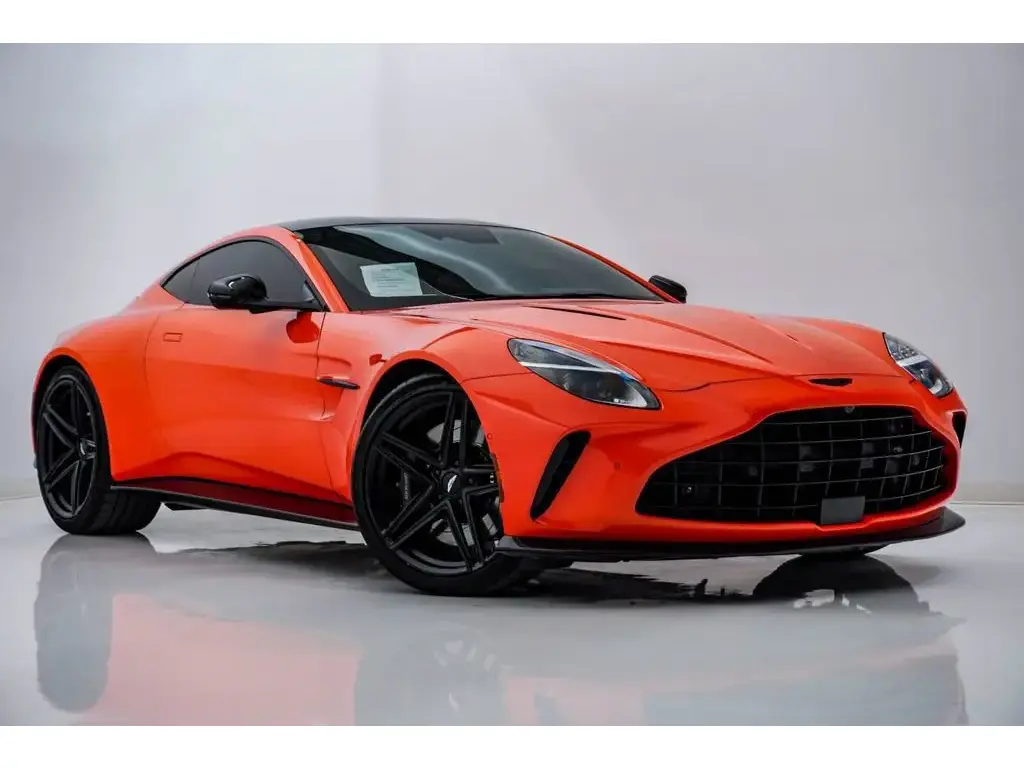 2025 Vantage Coupe main vehicle image